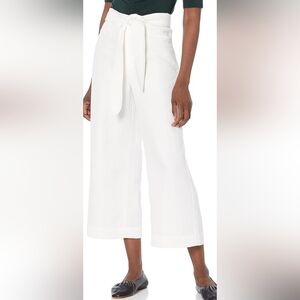 Vince White Cropped Ankle Pants 20% Linen 80%Cotton